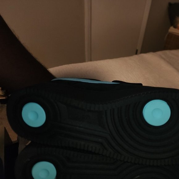 Size 11 - Nike Air Force 1 Low x Tiffany & Co. 1837 - Picture 3 of 4